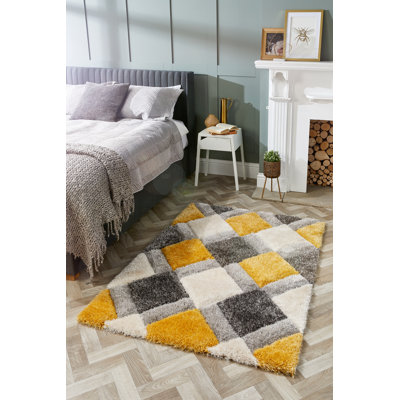 Boroughbridge Geometric Hand Woven Area Rug