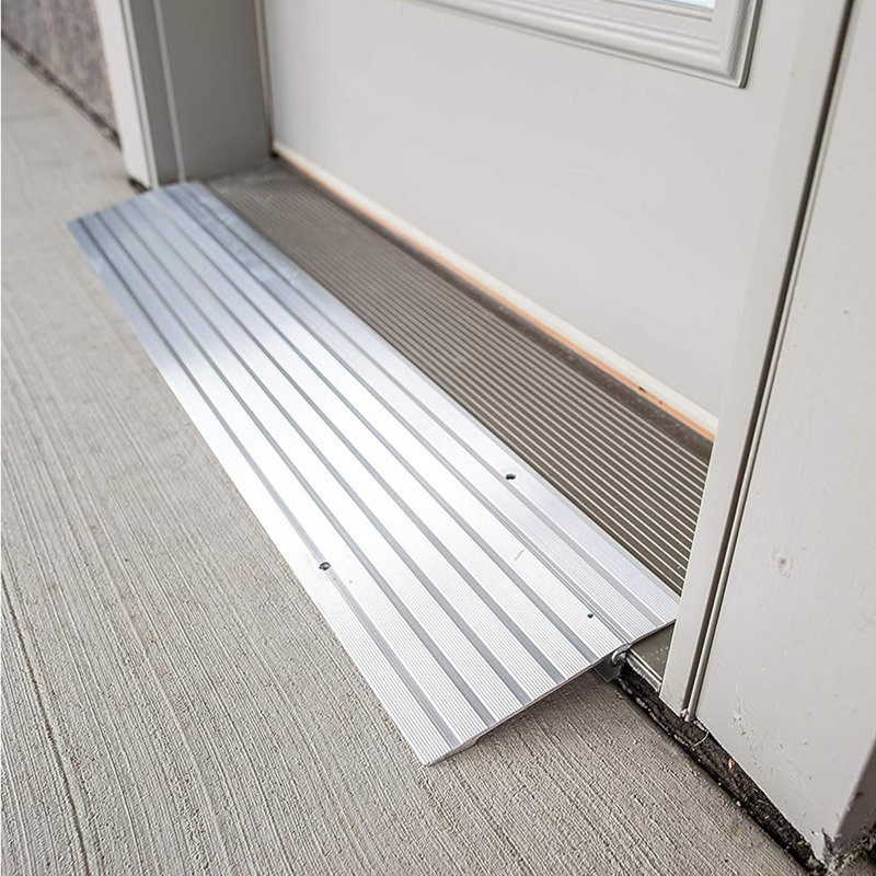 Rampe d'entrée portative en aluminium EZ-Access Transitions, H 1 po x l 6,5 po x L 34 po