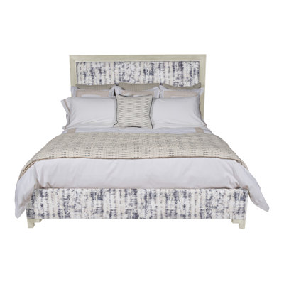 Louise/Lawrence Upholstered Bed