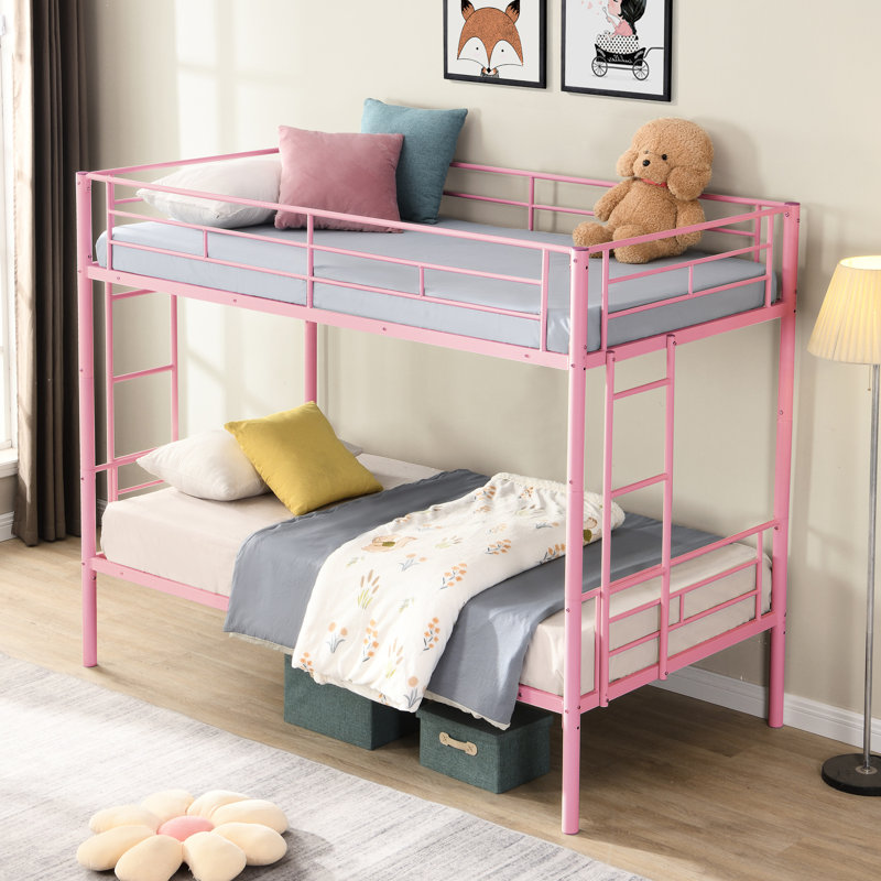 Lit superposé en métal rose simple au-dessus de - Produit moderne pour économiser de l'espace dans la chambre à coucher, construction en acier pour la longévité, environnement silencieux et silencieux, roulement de grande capacité, escalier sécuritaire inclus, assemblage facile avec