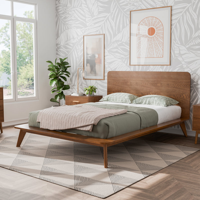 Nevio Mid-Century Modern Wood Platform Bed, King