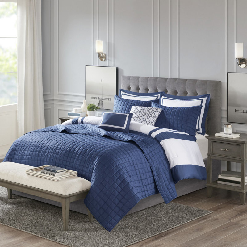 Ensemble de courtepointe et d'édredon luxueux de 8 pièces Heritage, Bleu marine