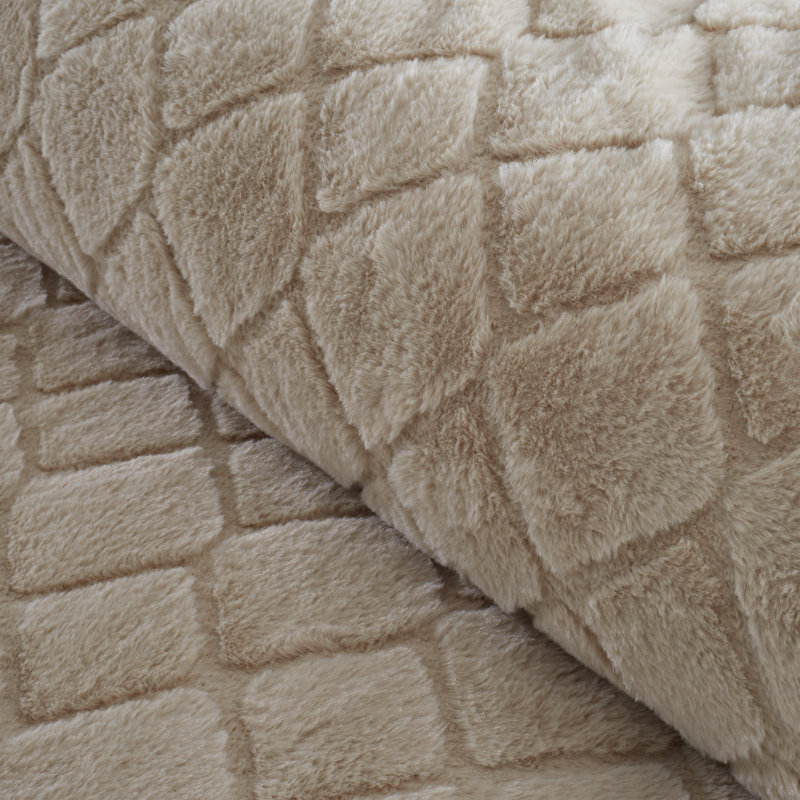 Cosy Diamond Faux Fur Duvet Cover Set, Natural, Kingsize