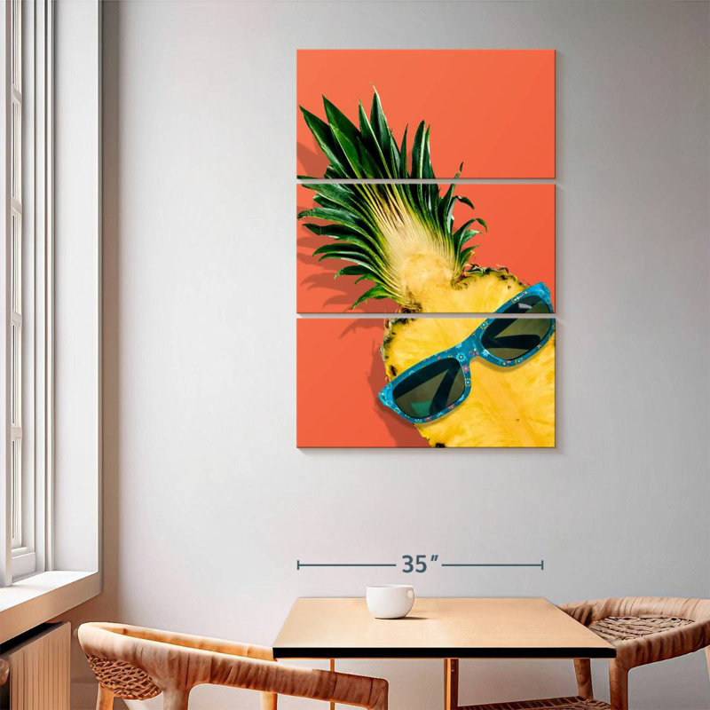 Yarlin Tropical Chic Pineapple, 65" H x 42" W
