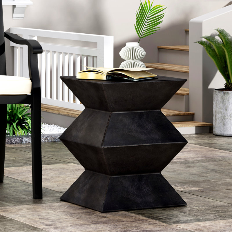 Table d'appoint d'extérieur en béton léger