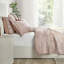 Velvet Quilt-609501188-606591594