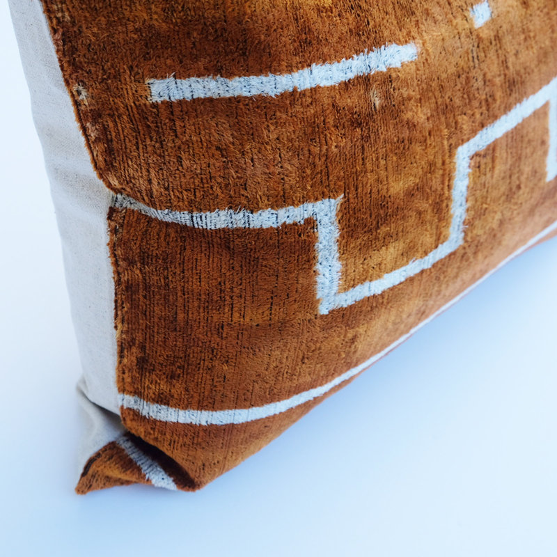Richland Rectangular Silk Pillow Cover & Insert, Brown