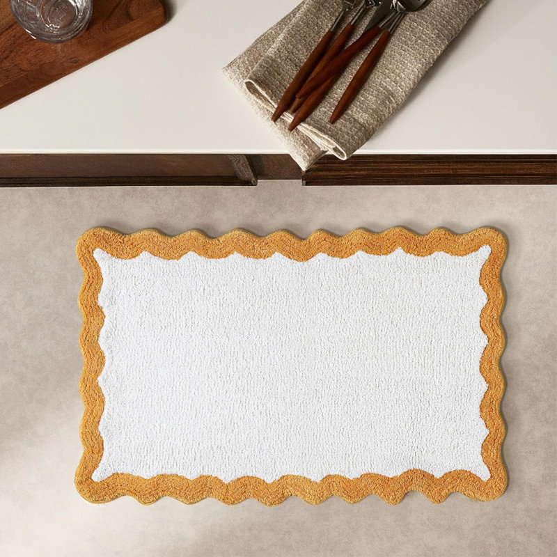 Savi Home Scalloped Cotton Bath Mat