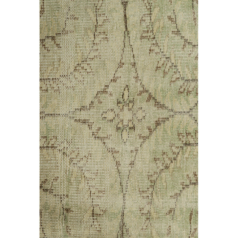 One-of-a-Kind 4'5”x8'6” Hand Knotted Area Rug