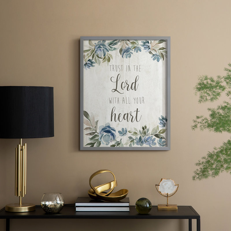 «Trust in the Lord», reproduction encadrée - bois massif, H 21 po x l 17 po, Gris