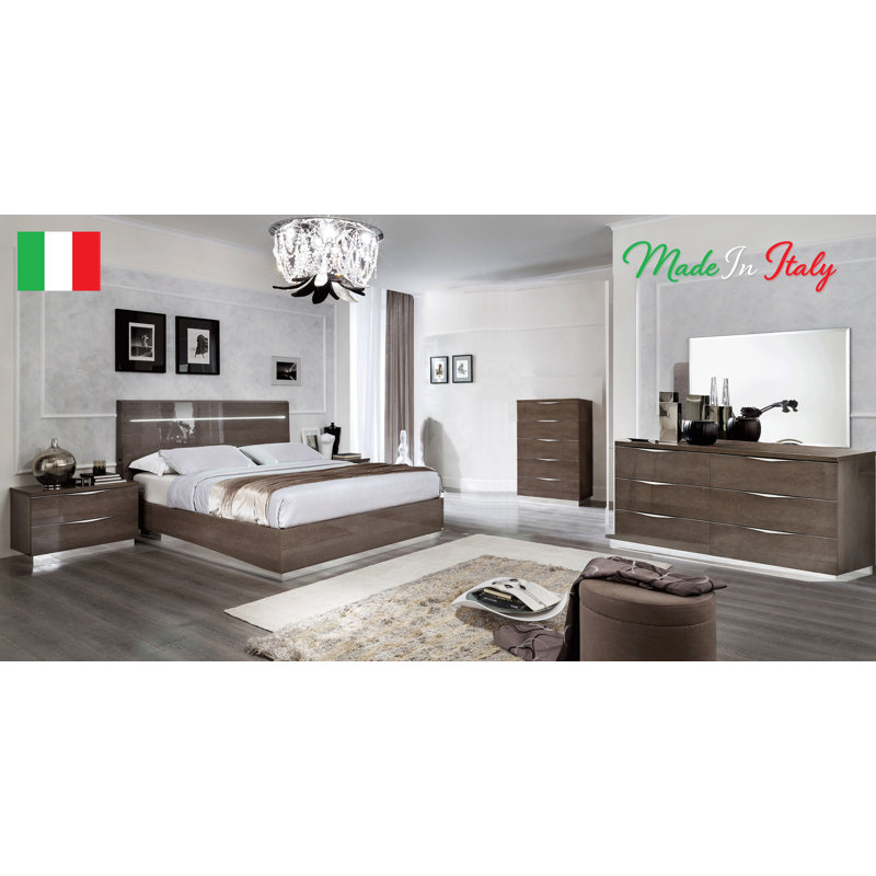 Silver Birch Bedroom Set With Double Dresser, King, 6 Pcs: Bed, Chest, Dresser, Mirror, 2 Nightstands