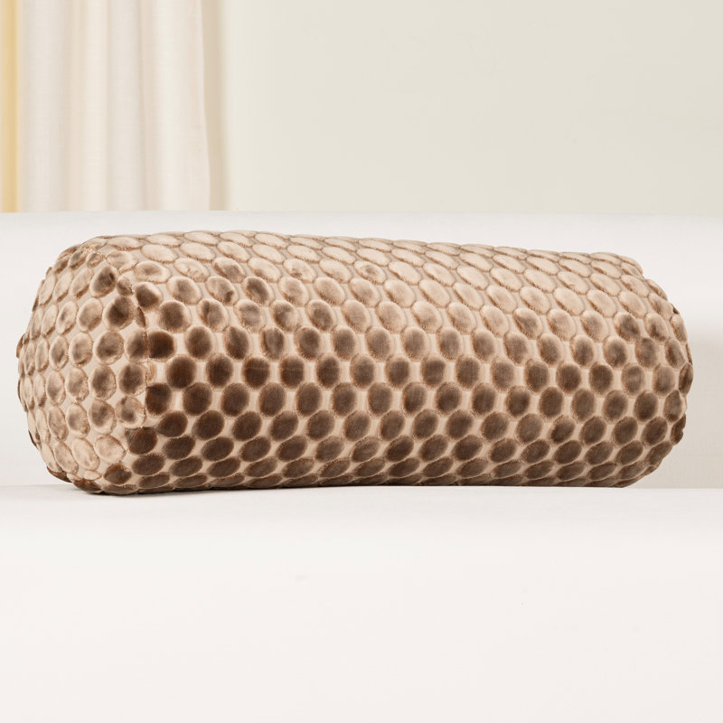 Oreiller en velours Nirvan, Champignon, Polyester, Traversin H 8 po x l 21 po