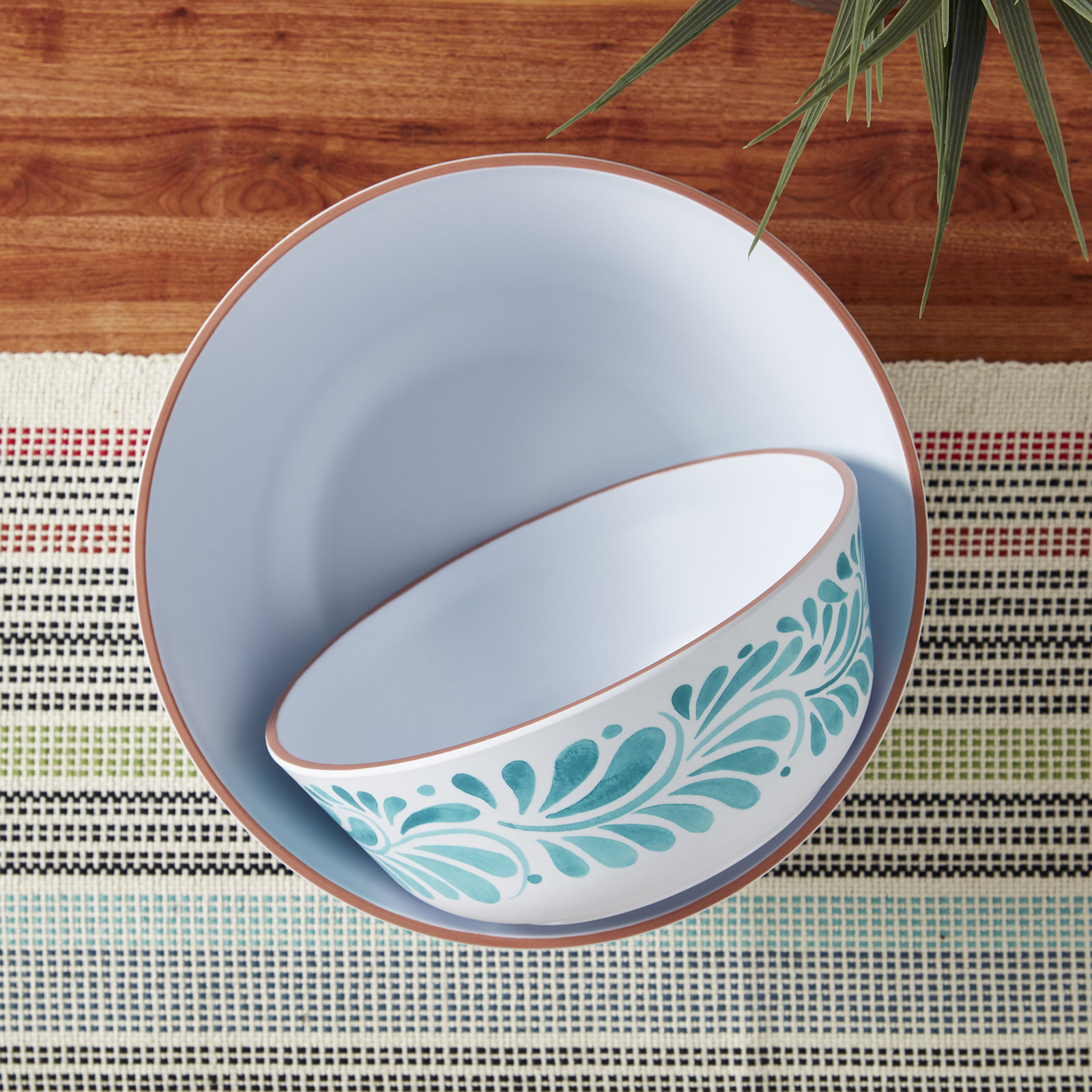 Lebrillo 2-Piece Melamine Bowl Set, White/Aqua
