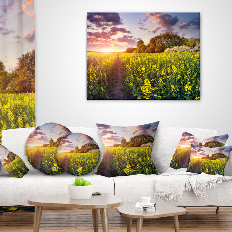 Coussin imprimé "Champ fantastique au coucher du soleil", 16 po x 1 po, Coussin décoratif