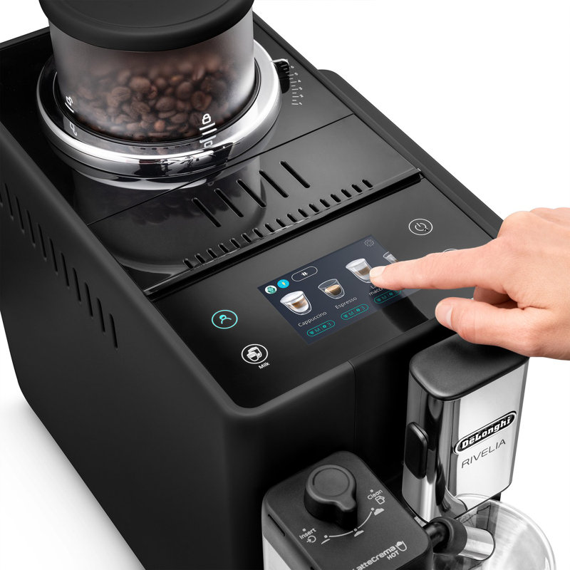 De'Longhi Fully Automatic Espresso Machine in Black, Black