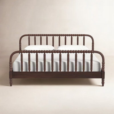 Benbrook Spindle Mahogany Bed