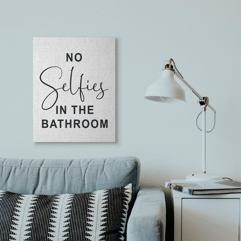 «No Selfies» par lettré et doublé - reproduction d'art texturée, Toile tendue, H 30 po x l 24 po x P 1,5 po