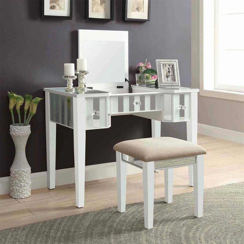 Ensemble de coiffeuse de style transitionnel avec tiroirs de rangement, miroir central et tabouret rembourré pour des meubles de chambre à coucher élégants