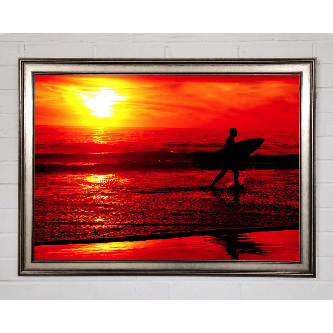 Gerahmtes Leinwandbild Surfers Stunning Orange Ocean