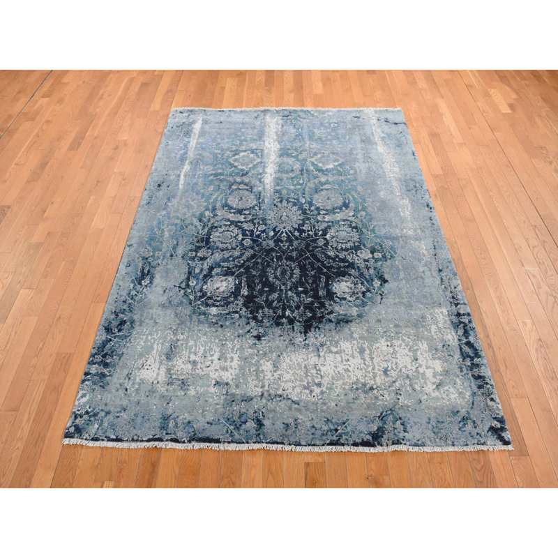 Tapis unique 6 pi 1 po x 9 pi 1 po Tiranke