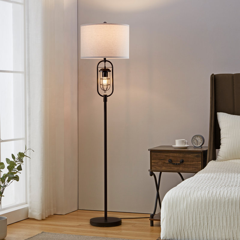 Lampe sur pied traditionnelle 62,5 po Ventana