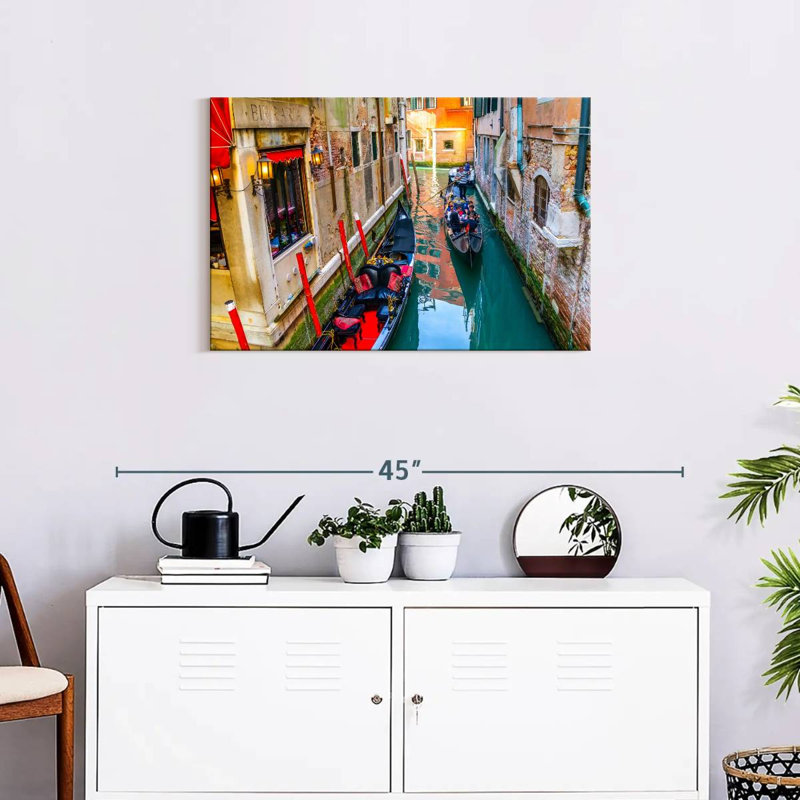 Ravi Venice IV, 20" H x 30" W