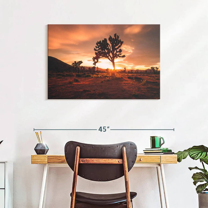 Nicci Joshua Tree Desert Sunset, H 24 po x l 36 po