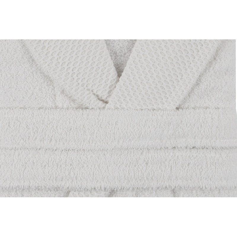 Peignoir, M