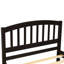 Élégant lit plateforme en bois avec lit gigogne pour chambres modernes et chambres d'amis-177033750