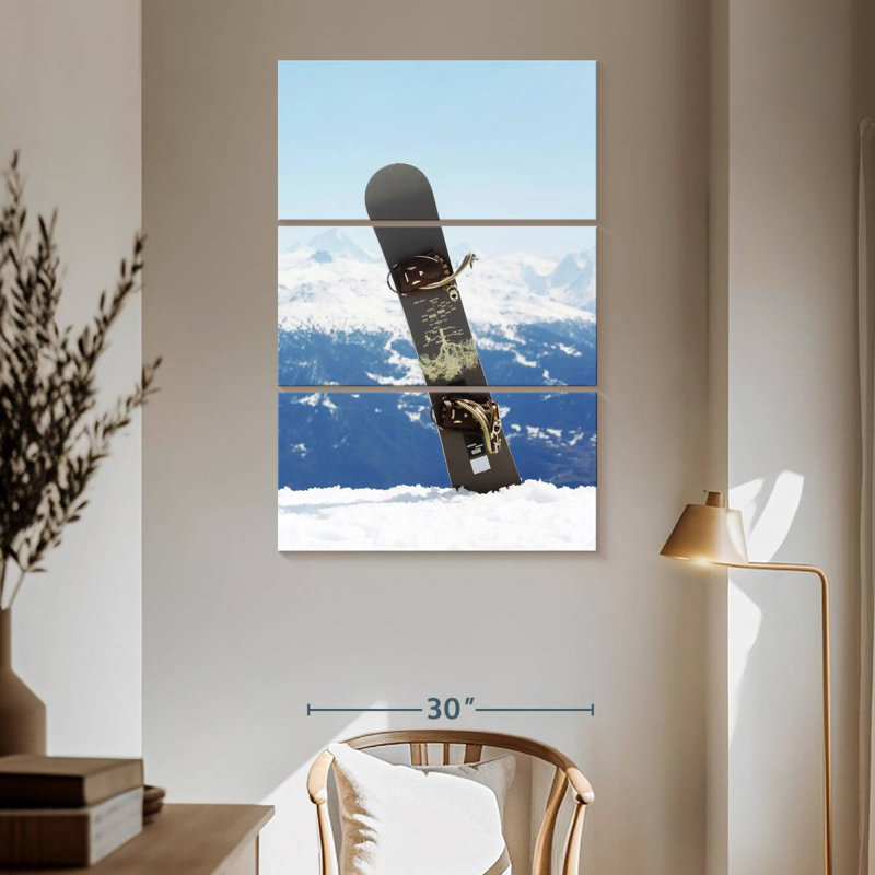 Snowboard Alvord dans la neige, H 65 po x l 42 po