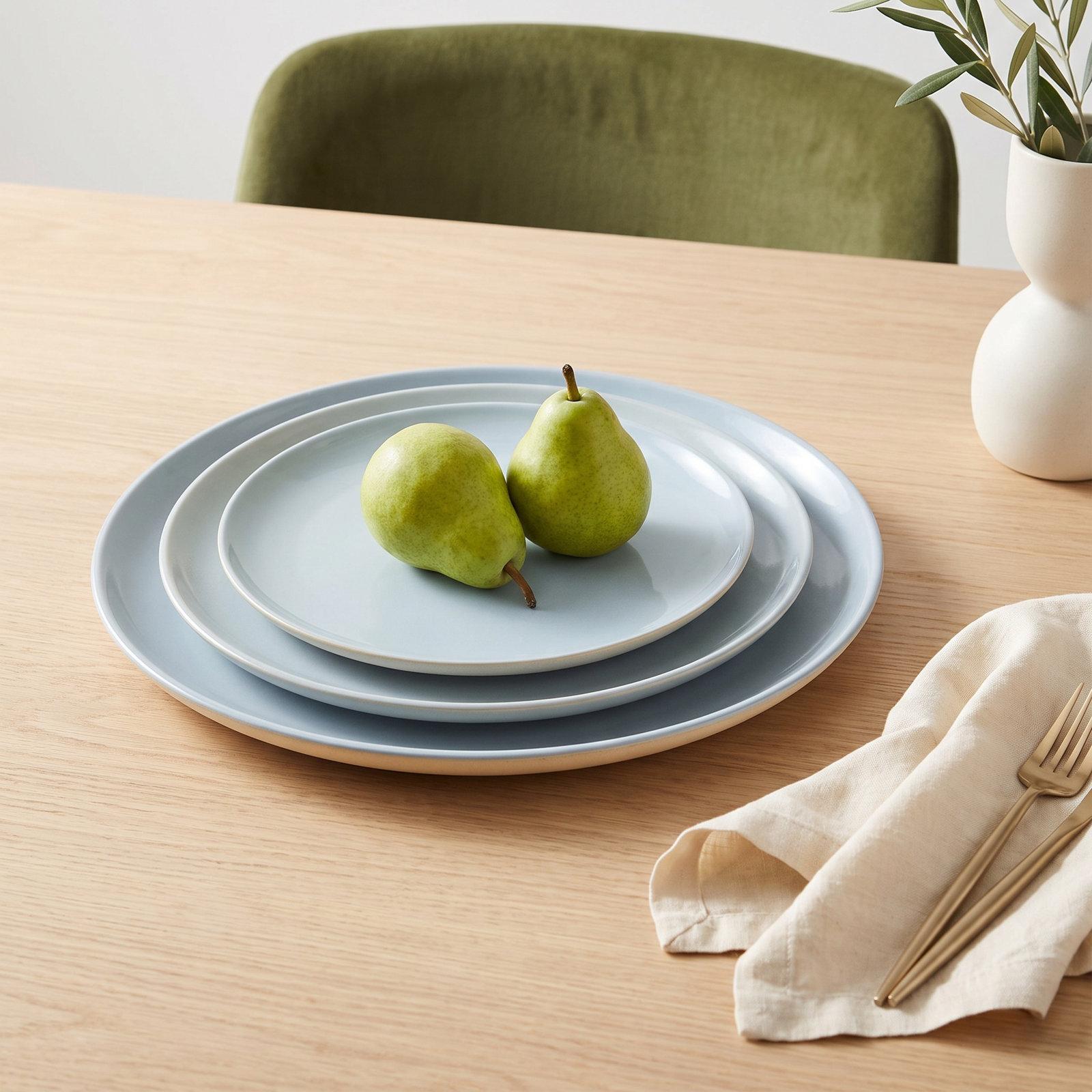Shell Bisque XL Porcelain Platter, Blue