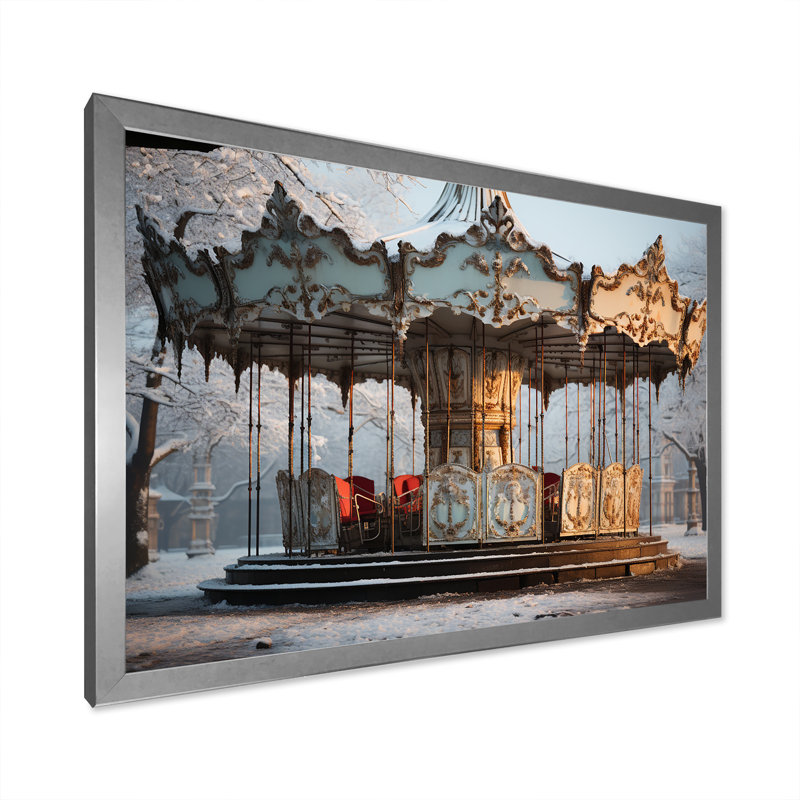 Carousel Winter Scenery In Paris sur impression sur toile, Cadre simple argenté, H 24 po x l 32 po x P 1 po