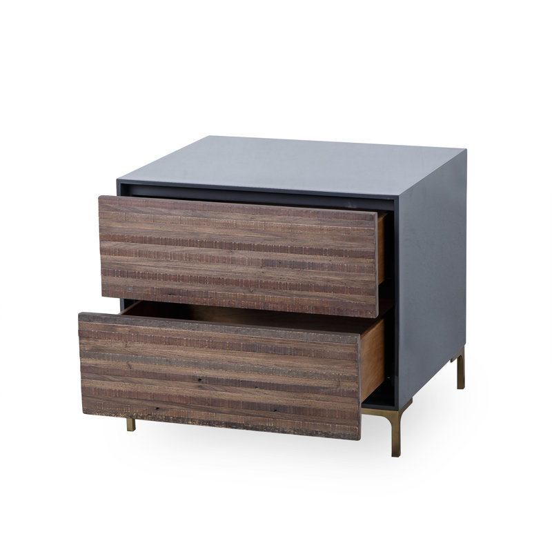 Thomas Bina 3 - Drawer Nightstand