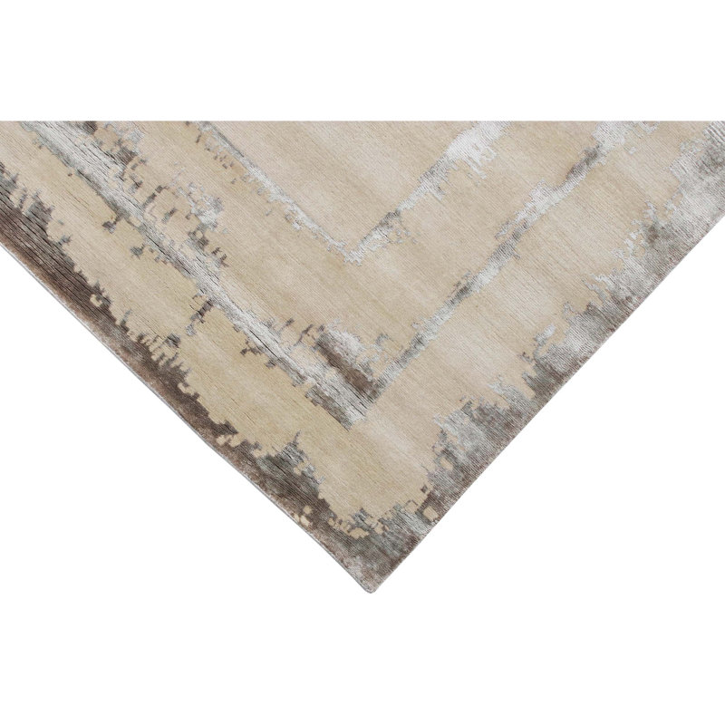 Area Rug in Sillver, Rectangle 6' x 9'