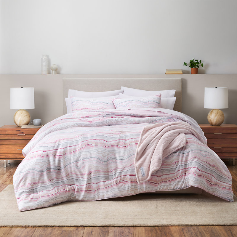 GAIAM Microfiber Soft & Lightweight Percale Comforter Set, King Comforter + 2 Shams