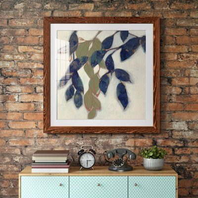 «I Entwined Leaves I-Premium», reproduction encadrée - prête à être accrochée