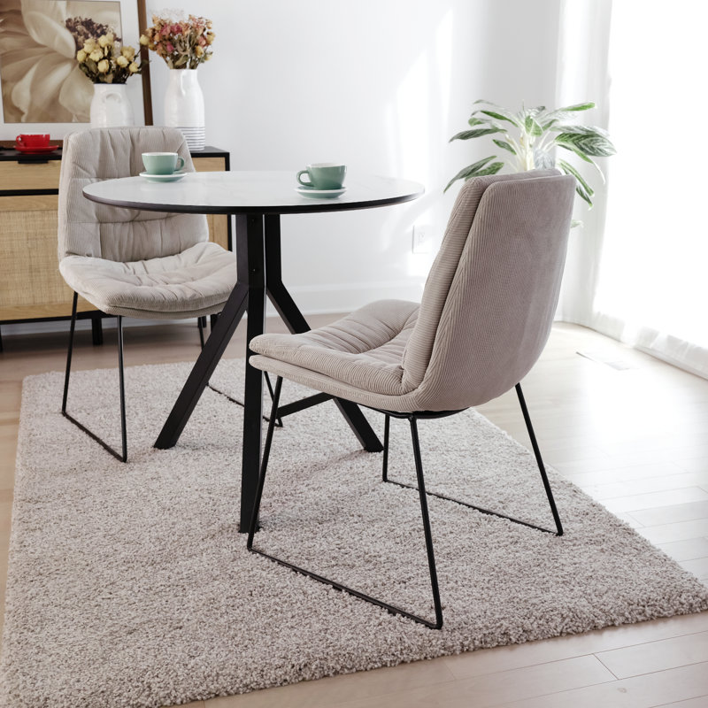 Ensemble bistro 3 pièces avec table ronde aspect marbre et chaises rembourrées douces (siège de chaise crème), Crème