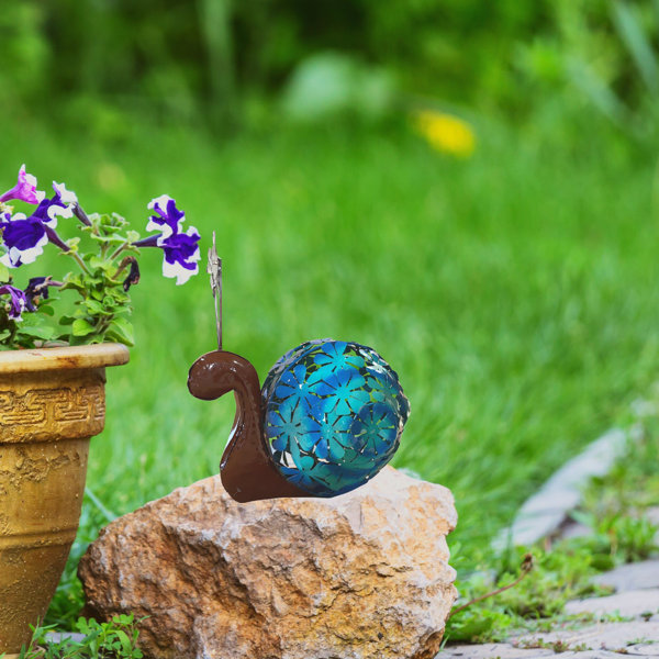 Arlmont & Co. Kewana Metal Insects Garden Art - Wayfair Canada