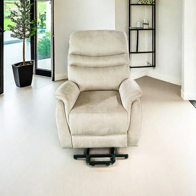 Confortable, le fauteuil électrique en cuir de haute qualité offre un soutien complet du corps et une télécommande pratique, ce qui en fait un choix idéal pour les personnes âgées et les personnes à mobilité réduite