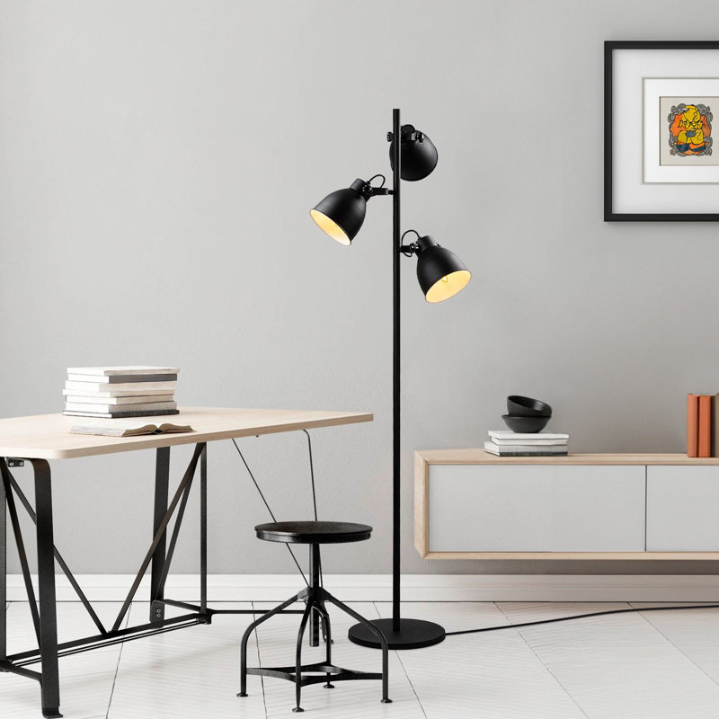 Lampe sur pied industrielle noire, structure en métal, 14,6 po x 14,6 po x 63,8 po | Plaque de base câble de 11,8 pouces, 8,0 pieds avec interrupteur marche / arrêt | 3 x douilles E14 (40 W maximum, ampoule non incluse) | Conception moderne de couleur unie pour la maison et le bureau