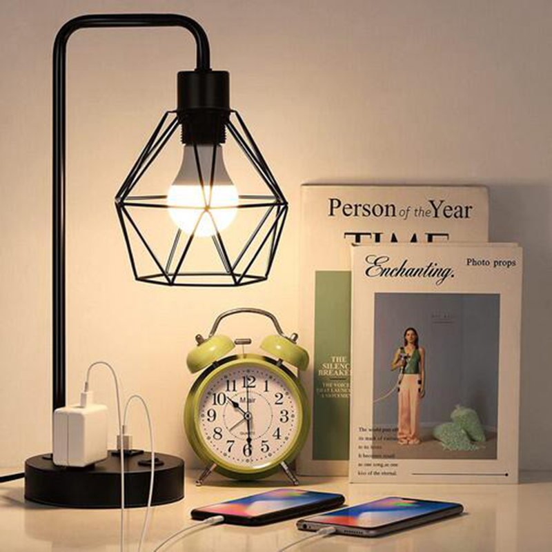 Metal USB Desk Lamp