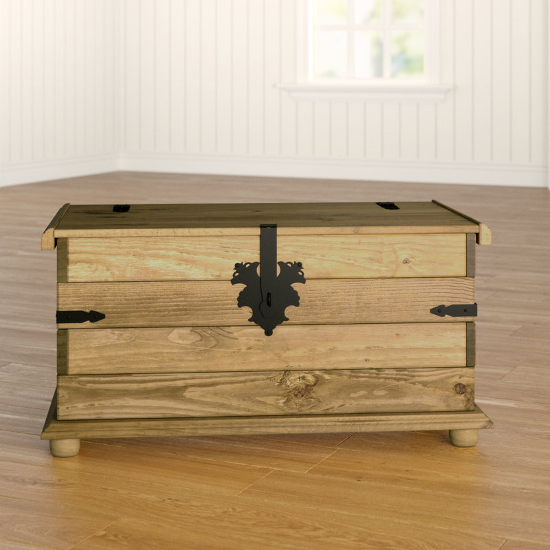 Castillon Blanket Chest