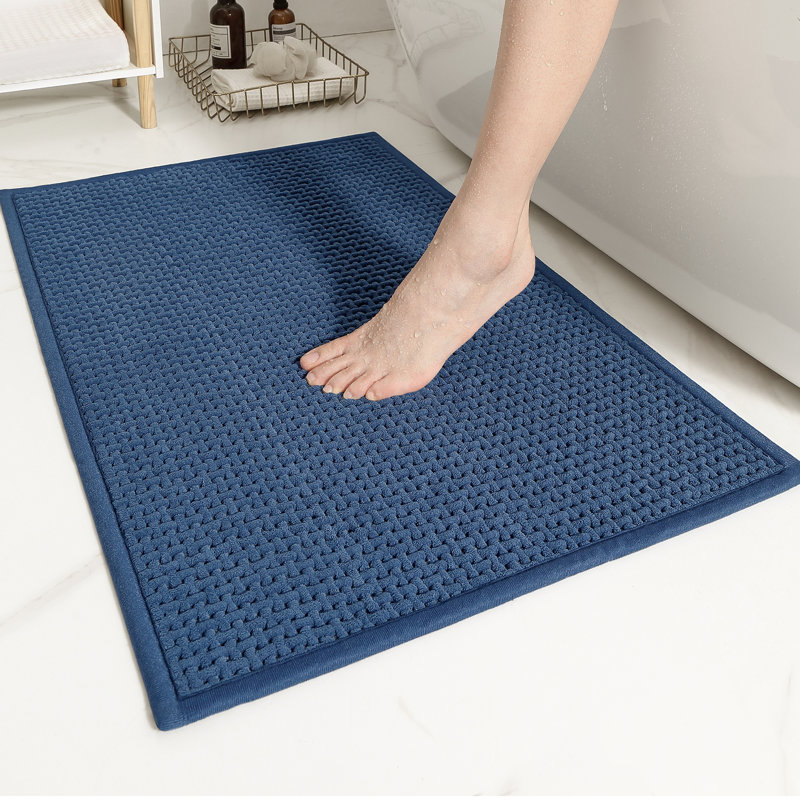 Tapis pour salle de bain Idalee, Bleu, L 20 po x L 32 po
