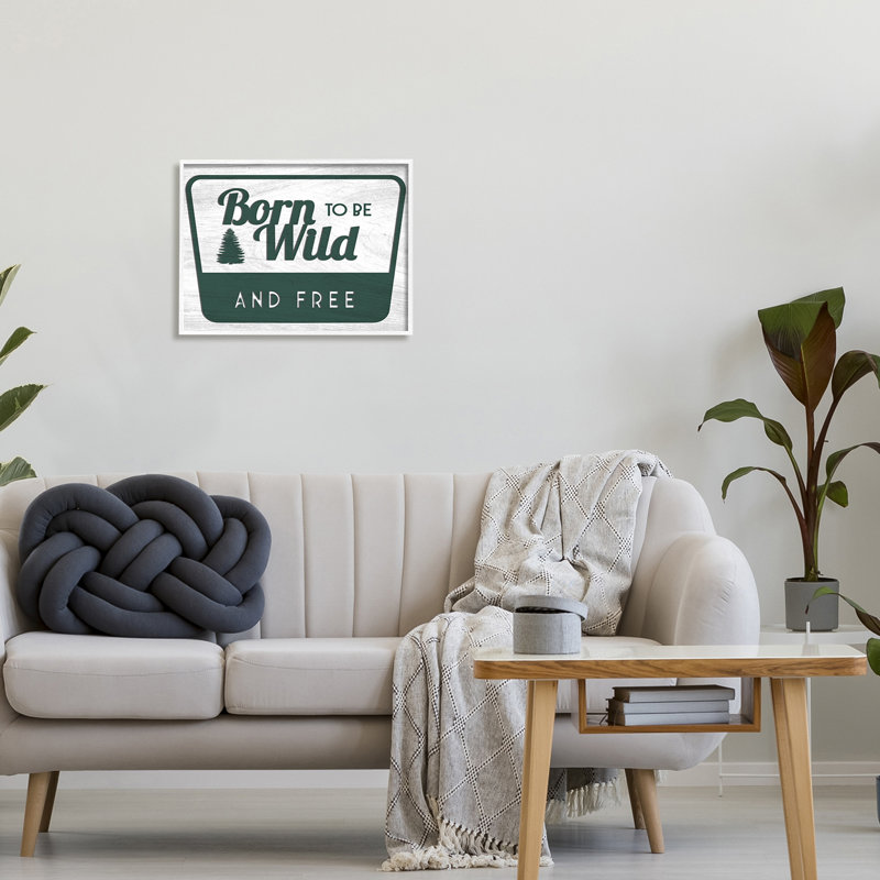 «Born Wild Free Rustic Green Cabin Sign» par Lil 'Rue - Art textuel, H 16 po x l 20 po x P 1,5 po