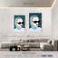 Dame en bloc gris abstrait