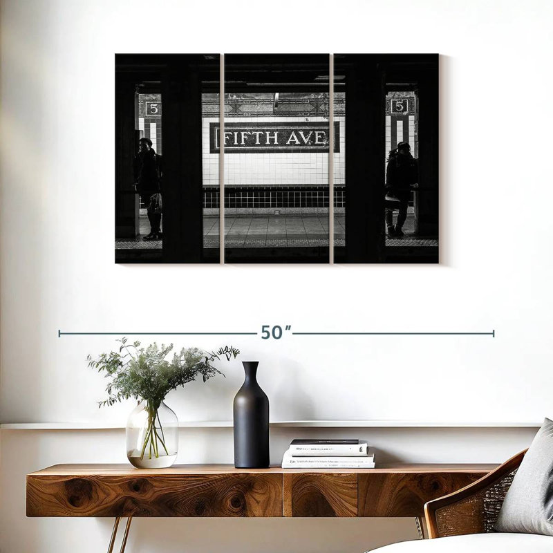 Rorry At Fifth Avenue NYC, 24" H x 38" W