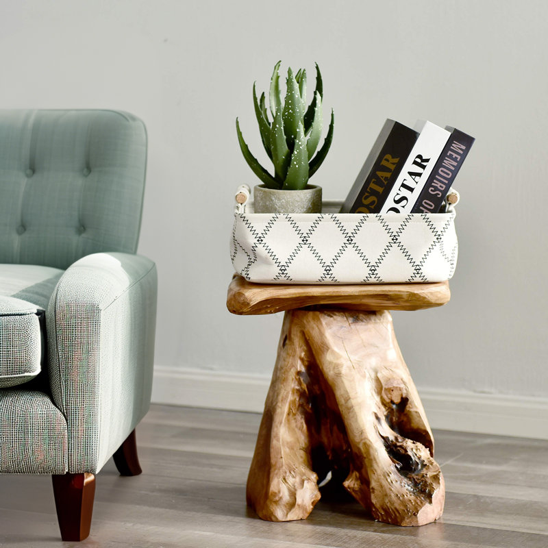 Live Edge Cedar Stump Stool - Natural Mushroom-Shaped Side Table/Nightstand