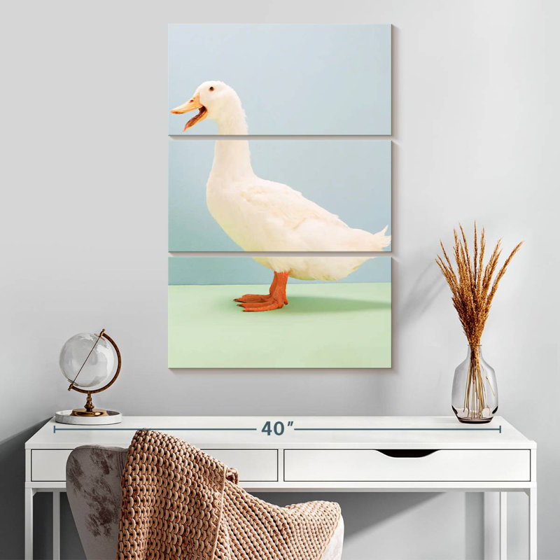 Brampt Quacking White Duck, 32" H x 20" W