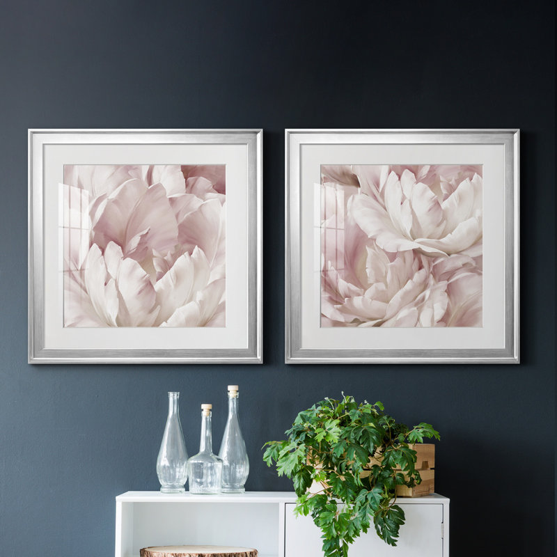 Intime Blush III - ensemble de 2 reproductions d'art, H 17,5 po x l 35 po, Impression encadrée avec passe-partout, Silver