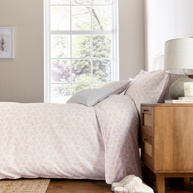 Mae Cotton Floral Duvet Cover Set with Pillowcases Included, Single Duvet Cover + 1 Pillowcase